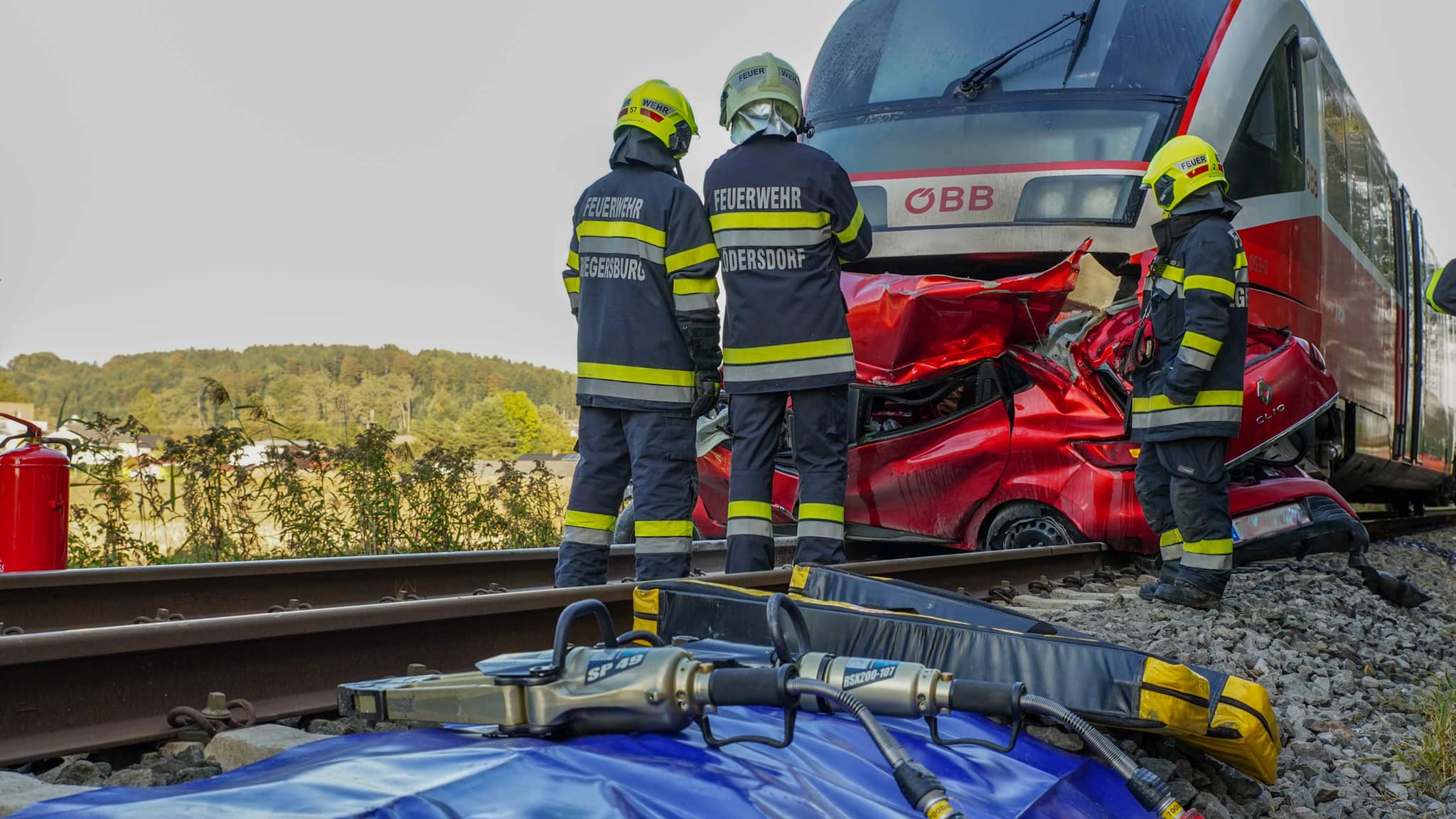 Kollision Mit Zug: Bahnverkehr Unterbrochen